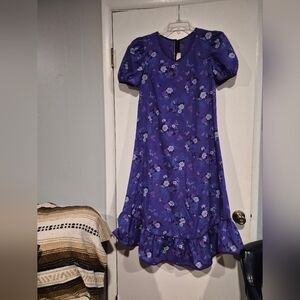 Island Attitudes Vintage Hawaiian Lavender Floral MuuMuu Size M Made In Hawaii M